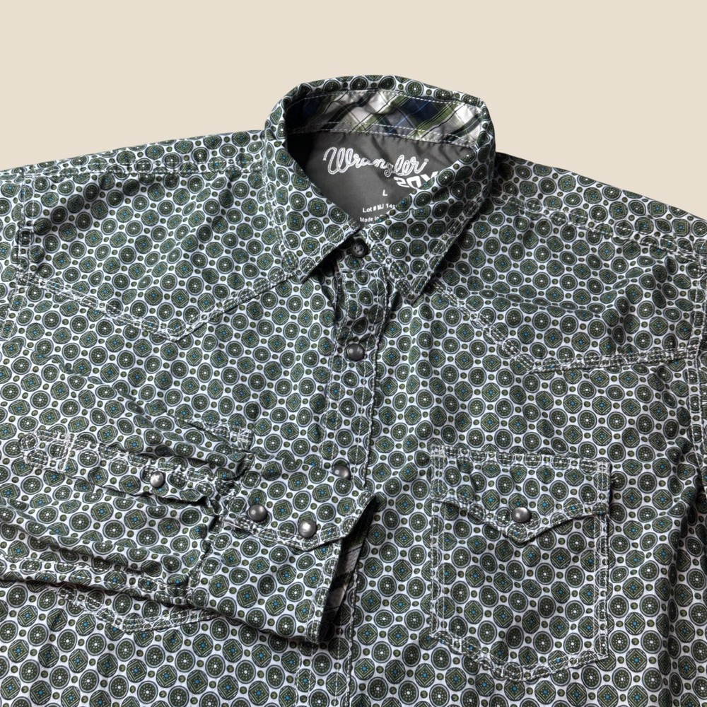 Wrangler 20X Shirt Mens Large MJ1498M Green Medallion Pearl Snap Long Sleeve